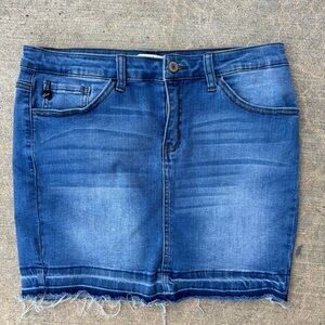 KanCan Women’s Denim Skirt Distressed Hem 28